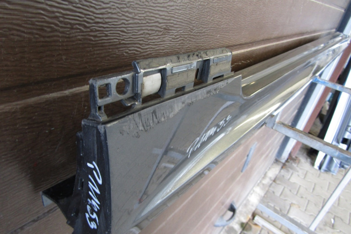 Lajsna praga desna VW Passat B8 3G0 R Line 14-