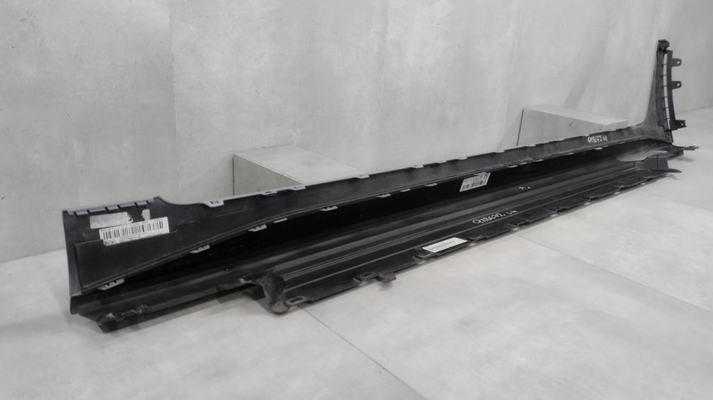 Lajsna praga lijeva BMW i4 G26 BEV Electryk 20- i-4
