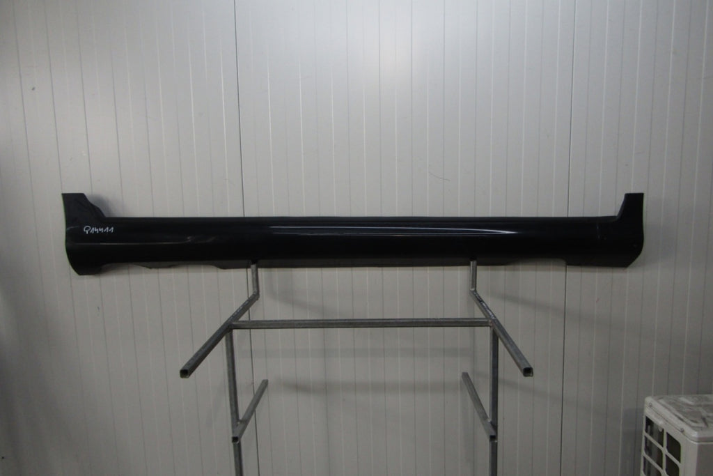 Lajsna praga desna Volovo XC60 XC-60 LIFT 13-17