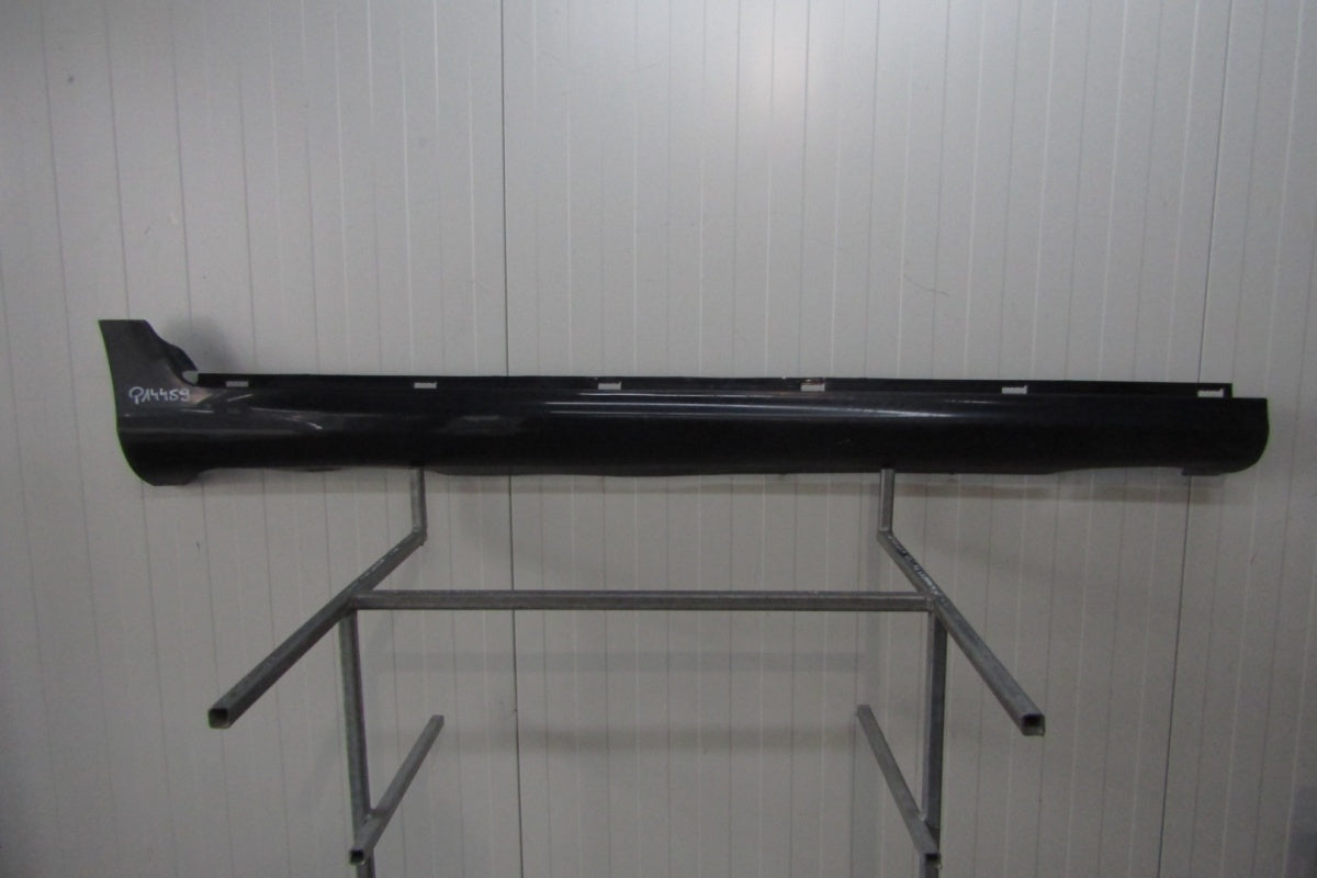 Lajsna praga desna Volovo XC60 XC-60 LIFT 13-17