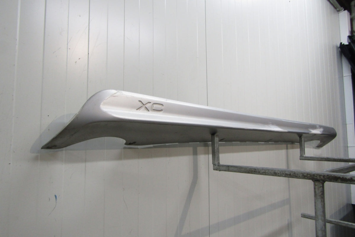Lajsna praga desni Volvo XC60 R Design 08-17