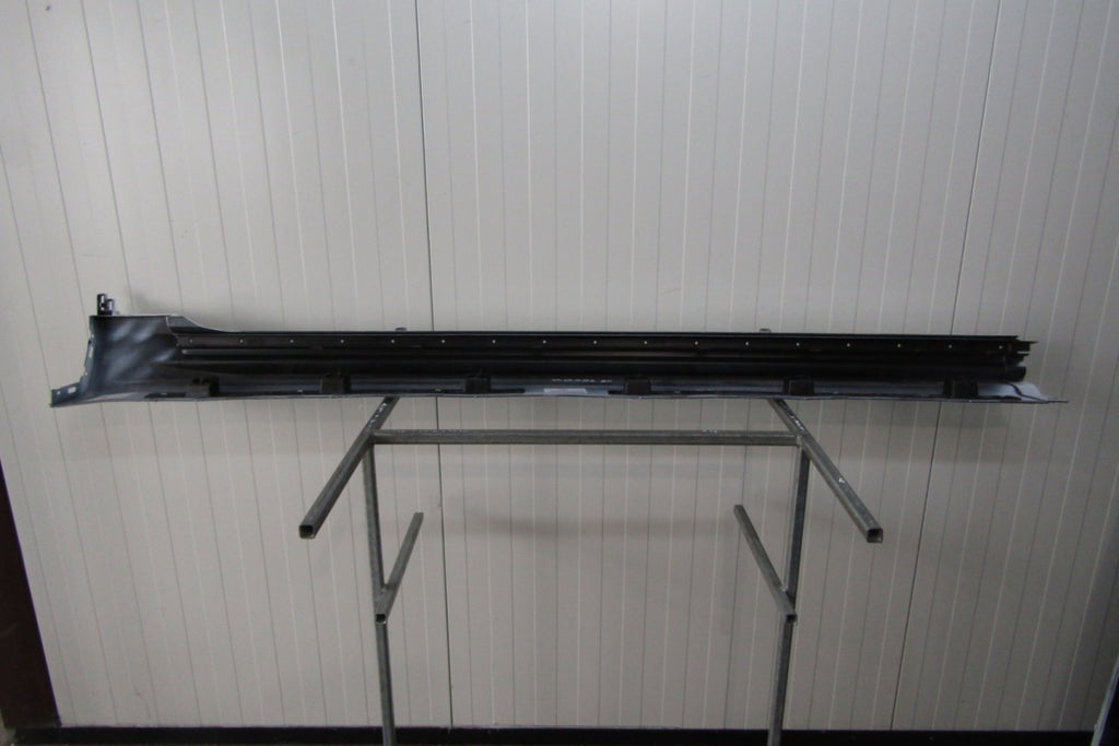 Lajsna praga desna Volvo XC90 II 18- lift XC 90