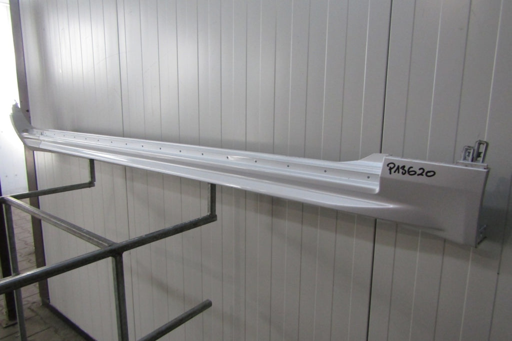Lajsna praga desna Volvo XC90 II 18- lift XC 90