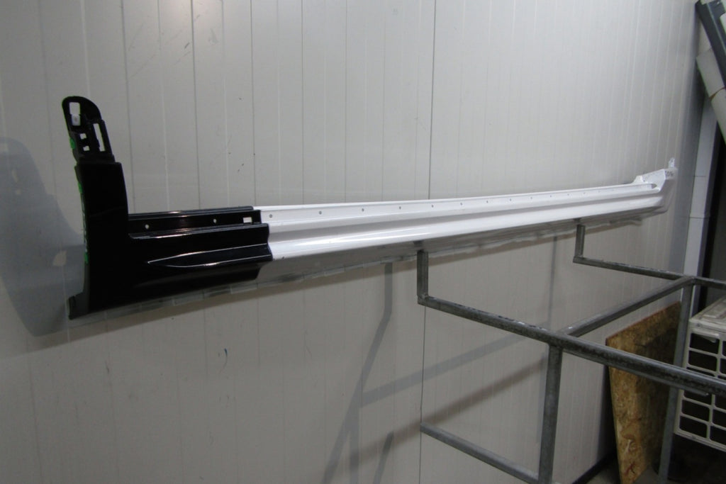 Lajsna praga desni Volvo XC90 II 18- lift XC 90