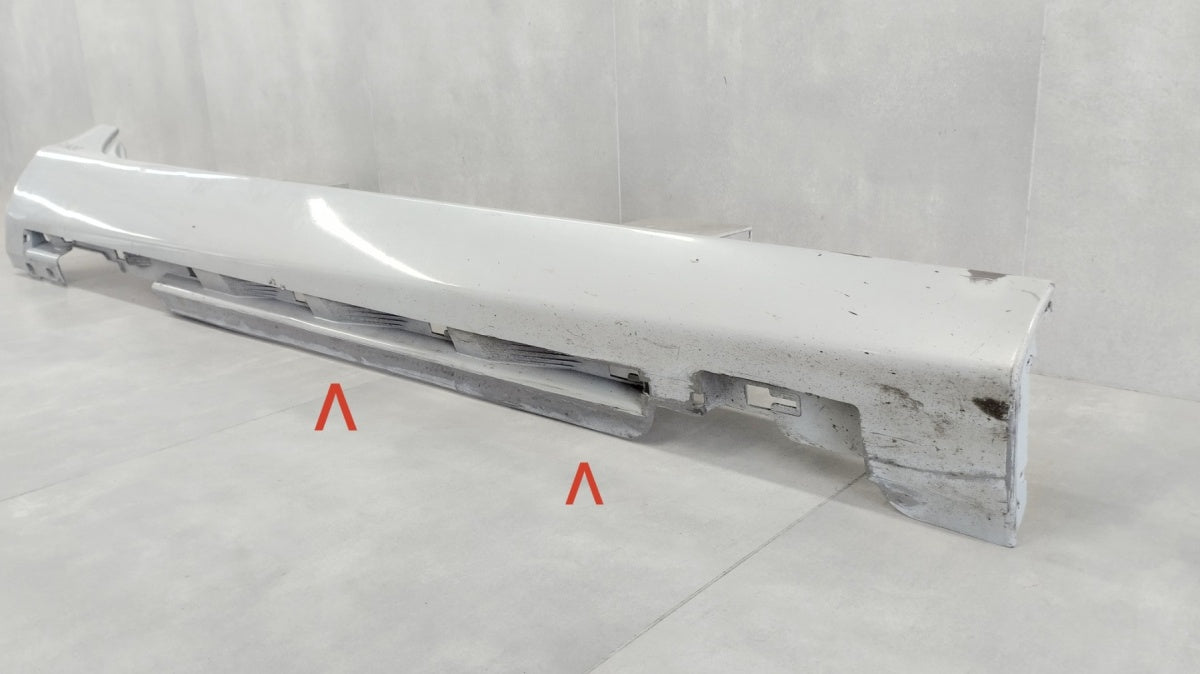 Lajsna praga desni Volvo V40 V-40 12-19 próg
