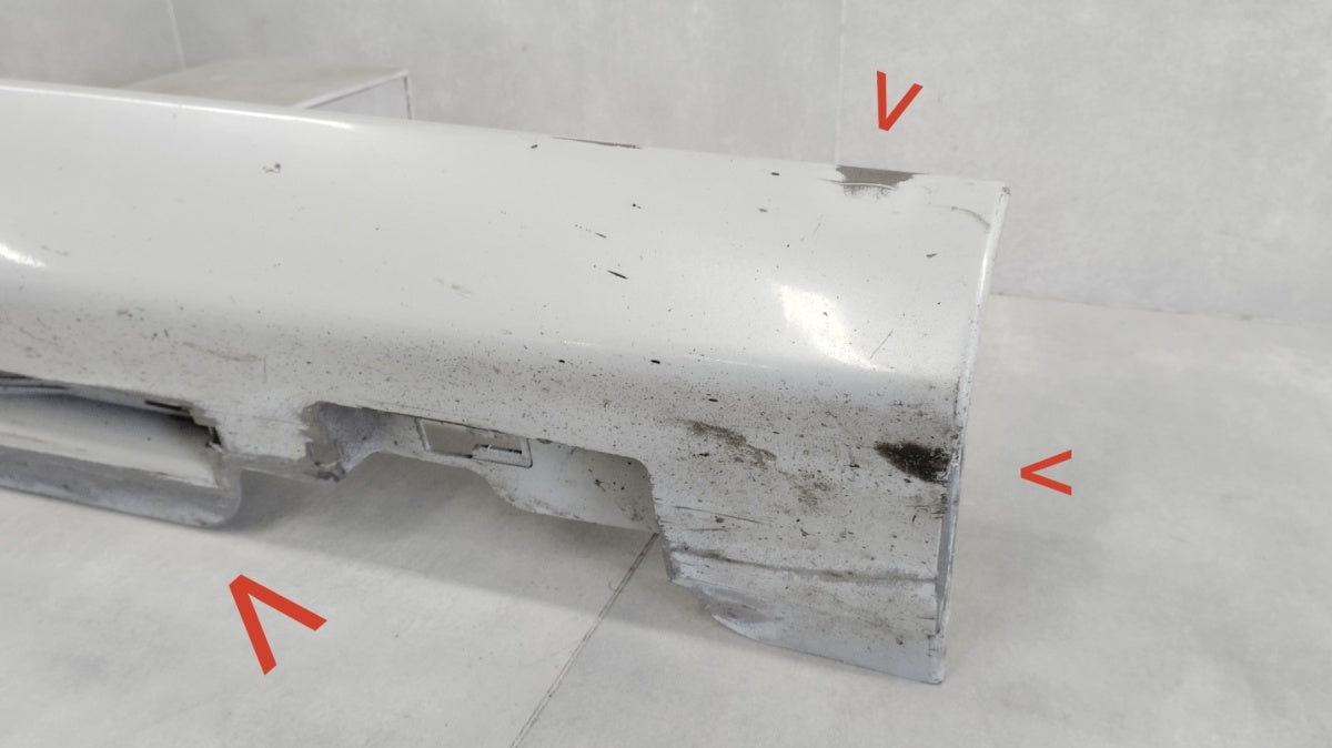Lajsna praga desni Volvo V40 V-40 12-19 próg