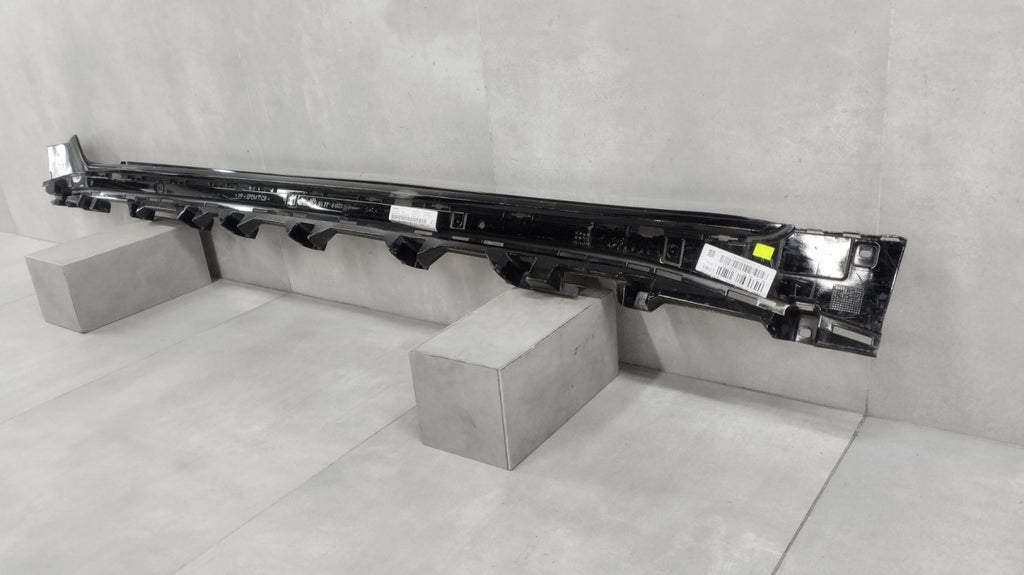 Lajsna praga ślizg mocowanie lijevi BMW i4 G26 M paket 20-