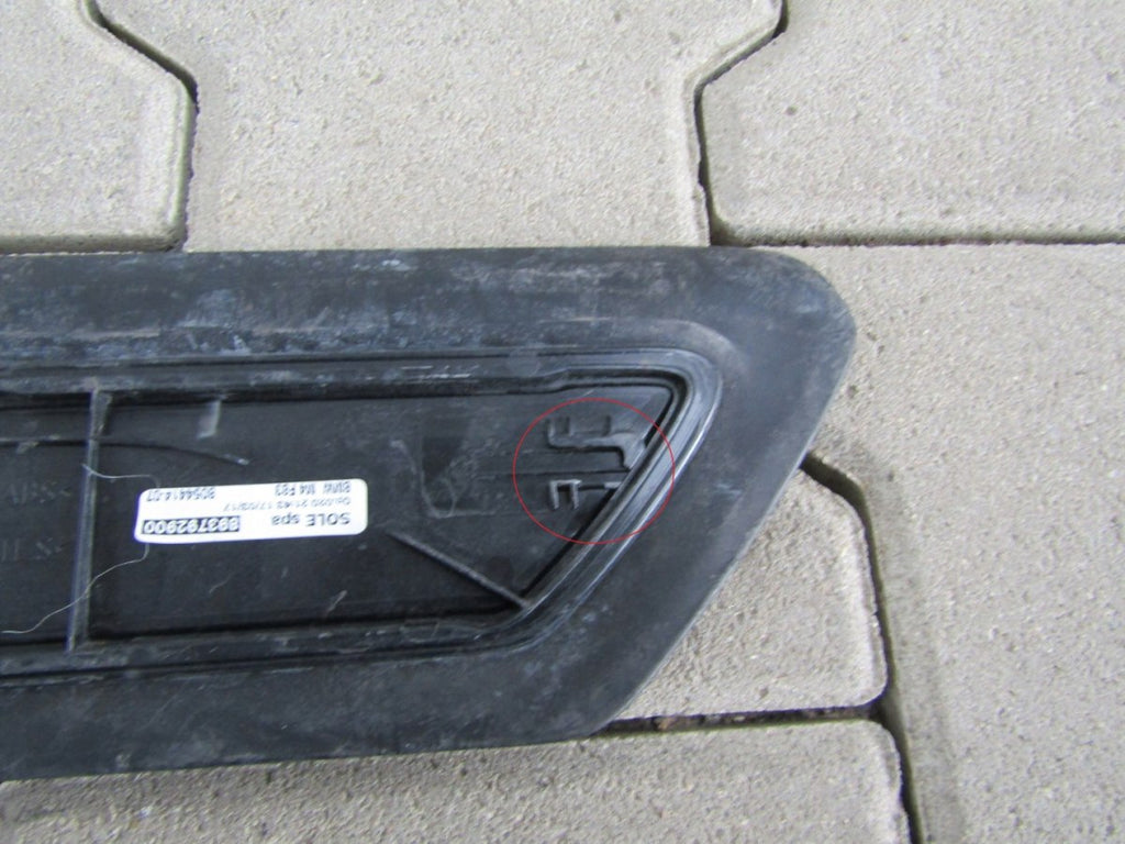 Lajsna praga wewnętrzna BMW M4 F83