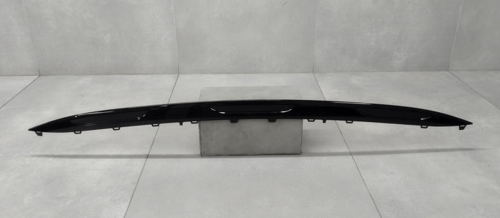 Prednji dodatak branika lajsna MERCEDES GLE AMG W167 A1678852310