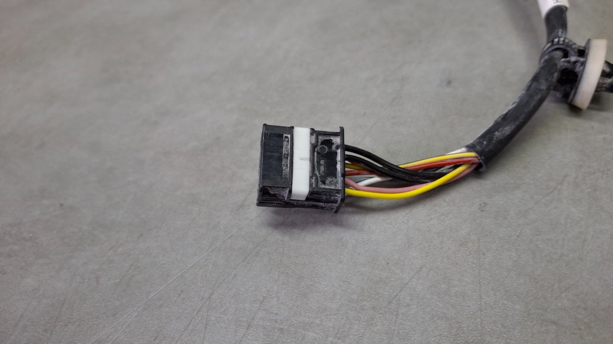 Lusterko desni 9 PIN Citroen C3 IV e-C3 24- kompletan RH