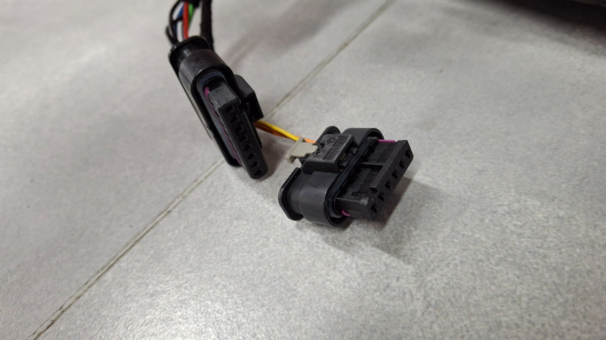 Lusterko lijevi Fiat Grande Panda LED 9 PIN (7+2) 25- kompletan LH