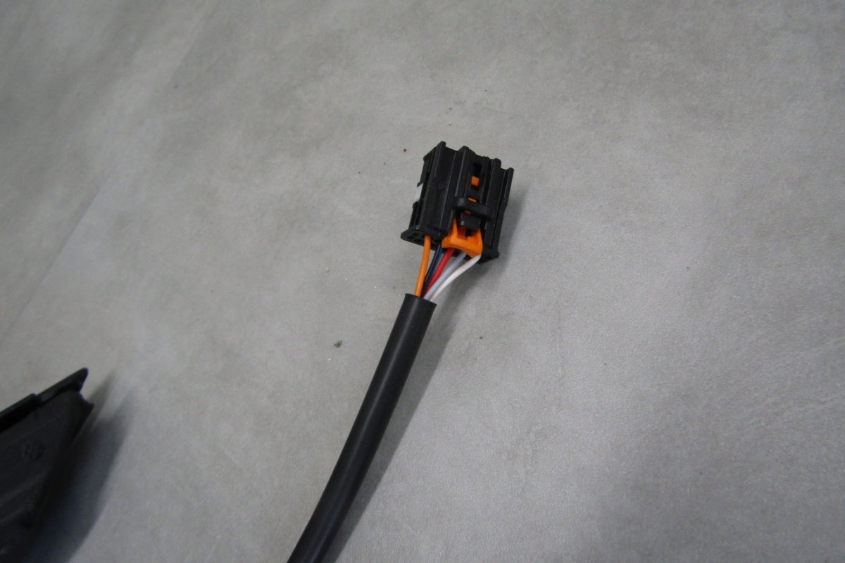 Lusterko lijevi Citroen C3 IV OPEL FRONTERA LH 5 KABLI 10 PIN 23-