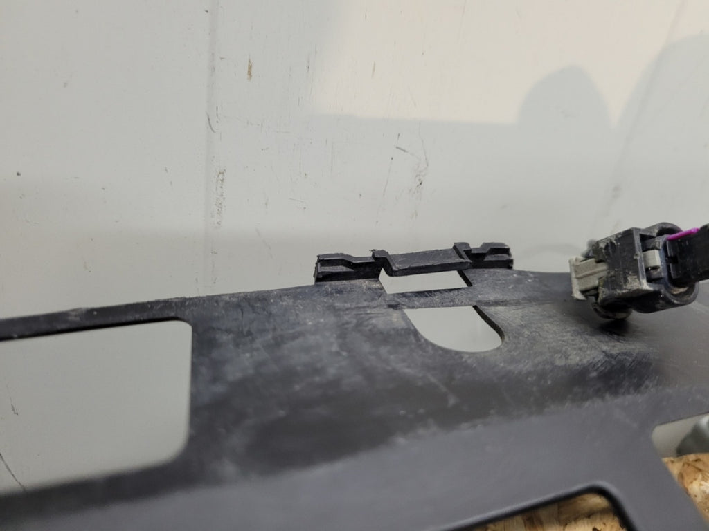 Moduł sensor klapy wzmocnienie wspornik zderzaka zadnji Nissan X-trail T32