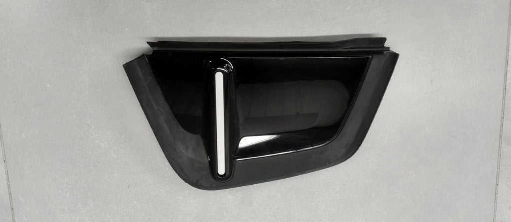 Blatobran obloga stuba A lijevi zadnji Citroën C3 IV E-C3 24- / OE 9852466380
