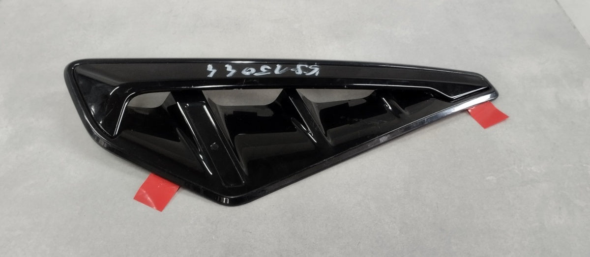 Blatobran obloga lajsna a desni AIR Breather BMW F95 X5M 8075178