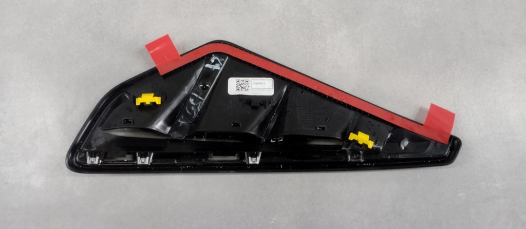 Blatobran obloga lajsna a desni AIR Breather BMW F95 X5M 8075178