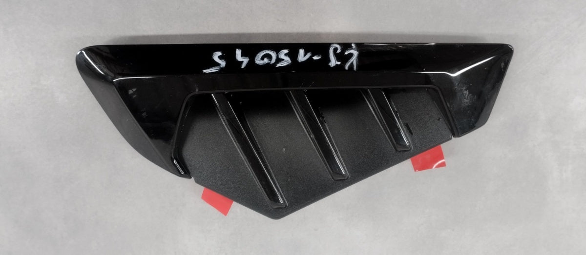 Blatobran obloga a desni prednji BMW X5 G05 lift M-paket 2023-