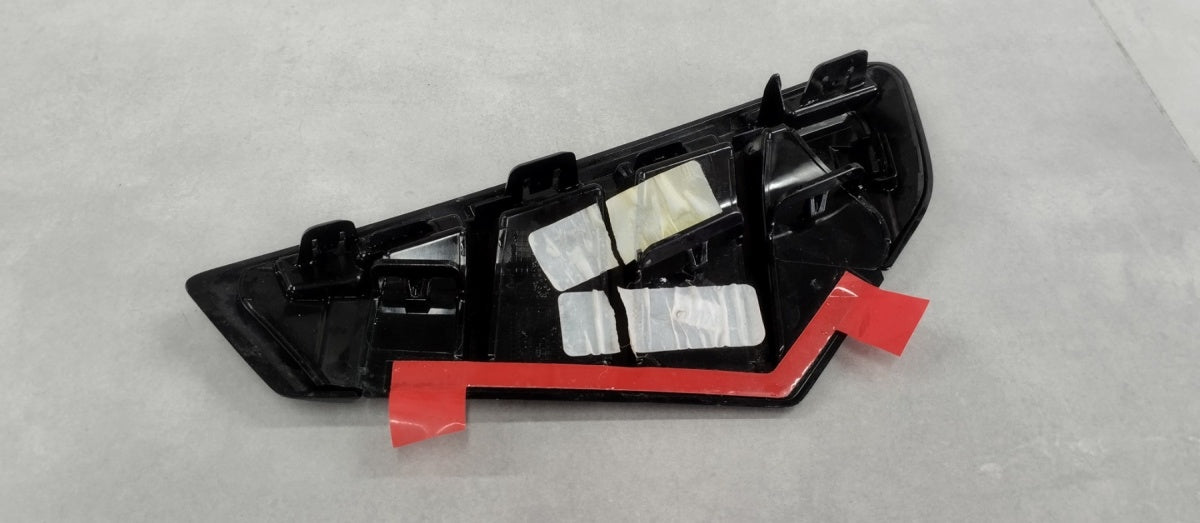 Blatobran obloga a desni prednji BMW X5 G05 lift M-paket 2023-