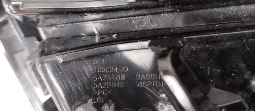 Blatobran obloga a desni prednji BMW X5 G05 lift M-paket 2023-