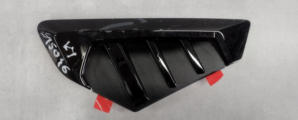 Blatobran obloga a desni prednji BMW X5 G05 lift M-paket 2023-