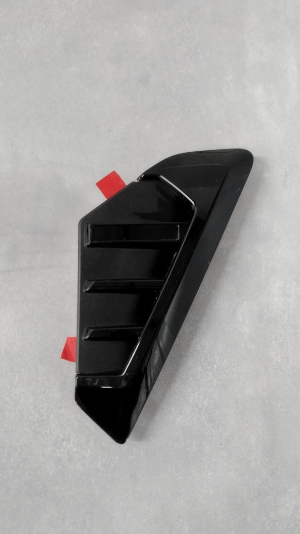 Blatobran obloga a desni prednji BMW X5 G05 lift M-paket 2023-
