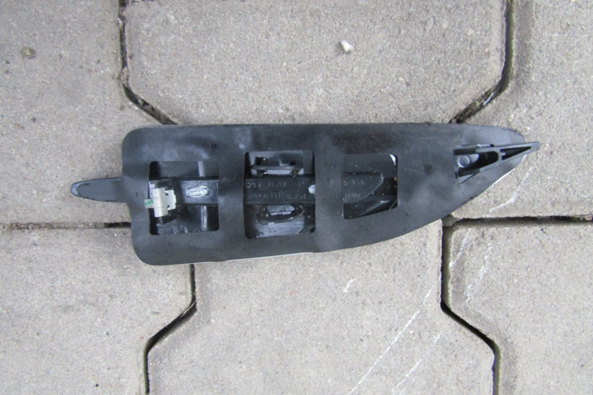 Blatobran lajsna a lijevi hrom FORD KUGA 2 II LIFT 16-