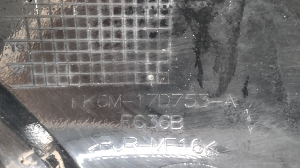 Zadnji branik Narożnik boczek lijevi RANGE ROVER SVR II L494 13-17