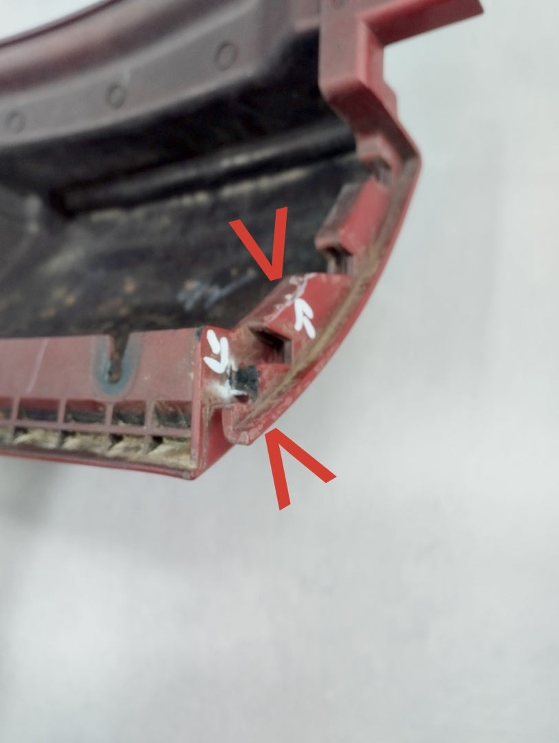 Narożnik listwa desni desni pod lampę NISSAN NOTE I 06-12
