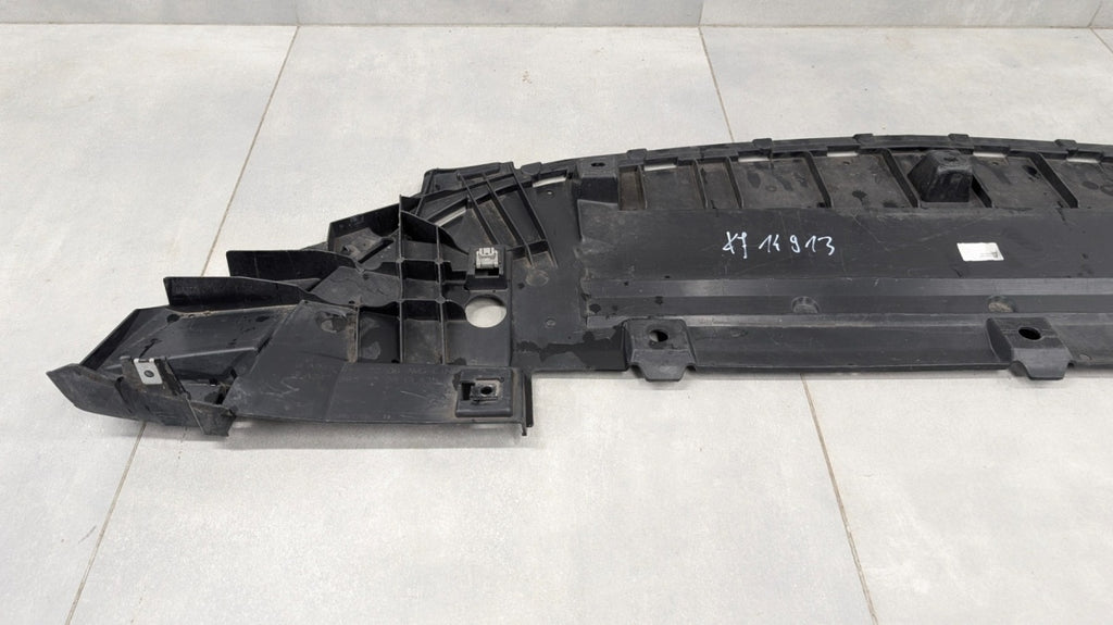 Zaštita POD ZDERZAK MERCEDES GLA II AMG 247 H247 / A2478857208