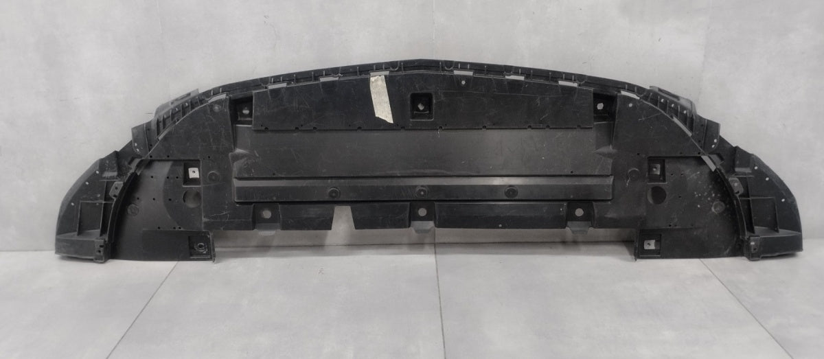 Zaštita POD ZDERZAK MERCEDES GLA II AMG 247 H247 / A2478857208