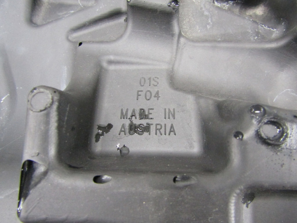 Zaštita motora pokrywa Audi Skoda VW 06Q103925
