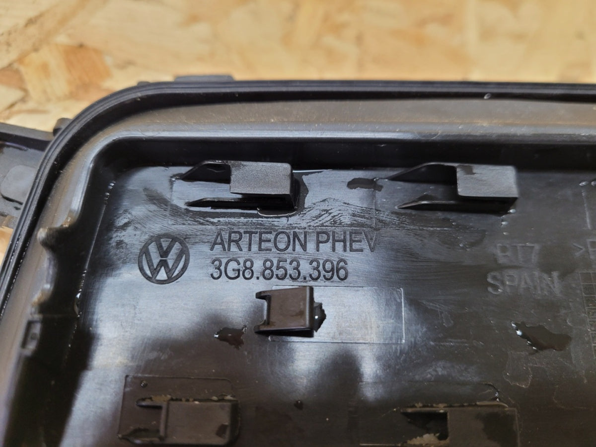 Gniazdo portu ładowania klapka VW Arteon 3G8 3G PASSAT B8
