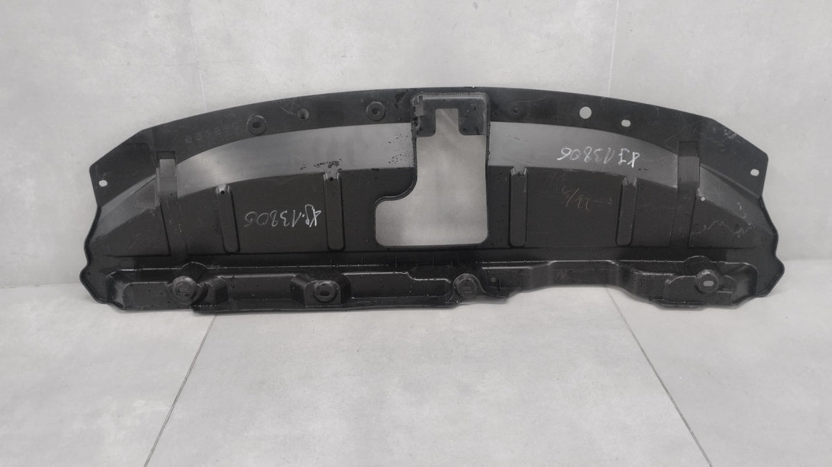 Zaštita pasa maskownica prednja Nissan X-TRAIL IV T33 2023 - / 62322-6RAOA