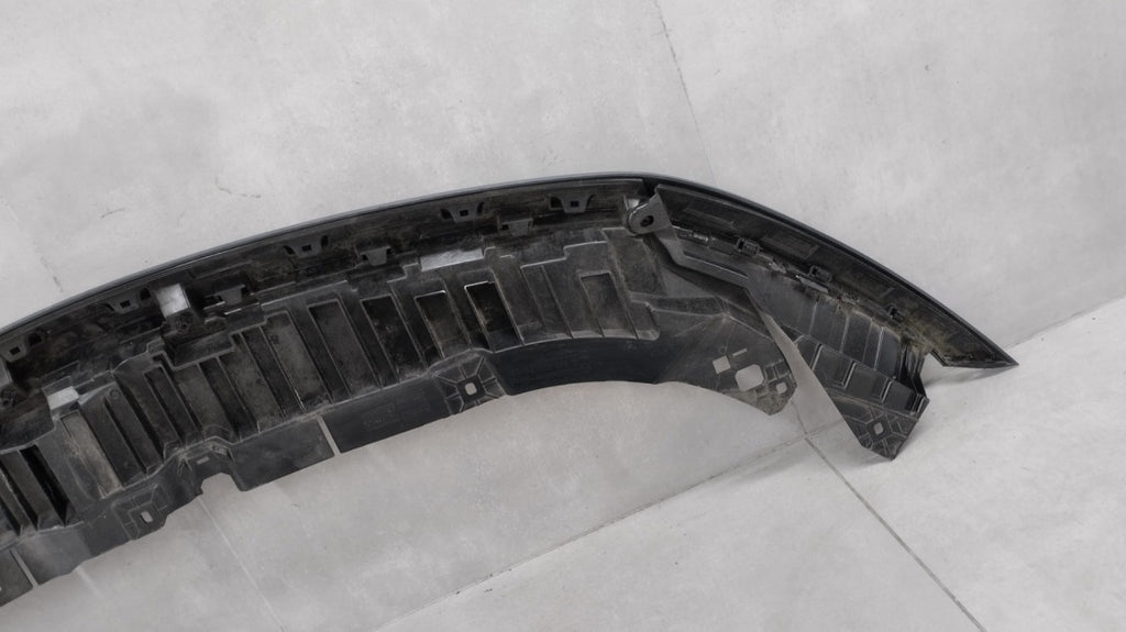 Zaštita pasa pas maskownica prednja MERCEDES EQB W243 21-