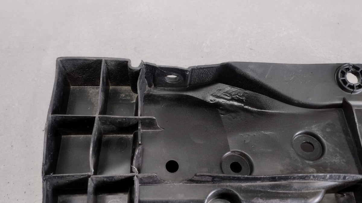 Prednji branik Osłona płyta podłoga pod HONDA JAZZ V 2021- 71175-TZA-J50
