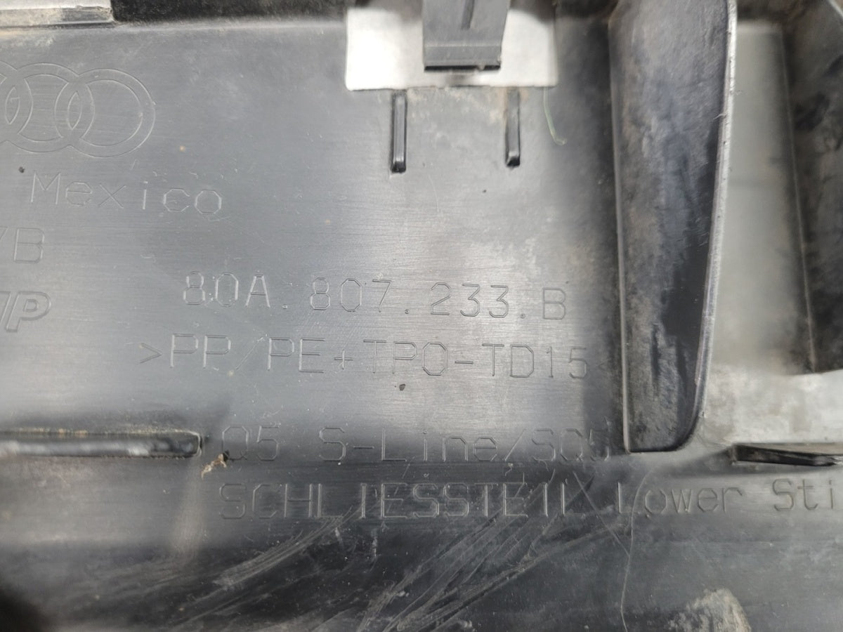 Prednji branik Osłona płyta podłoga pod Audi Q5 II 2 80A S line 16-20