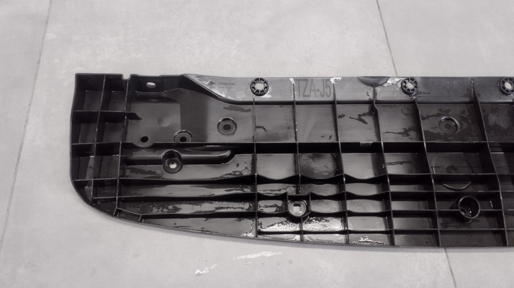 Prednji branik Osłona płyta podłoga pod HONDA JAZZ V 2021- 71175-TZA-J50
