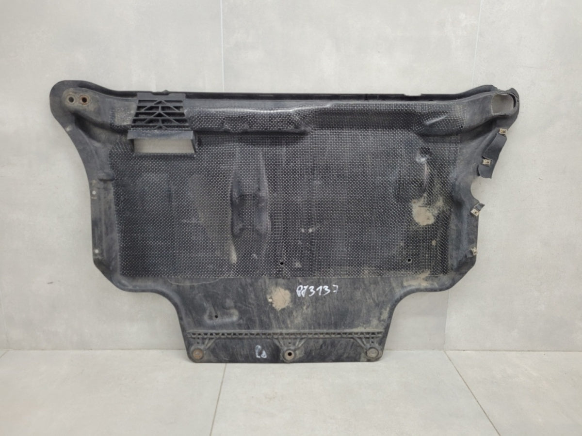 Zaštita pod silnik Vw Passat B8 3G0 Seat Leon IV Skoda Superb III Audi A3 8V