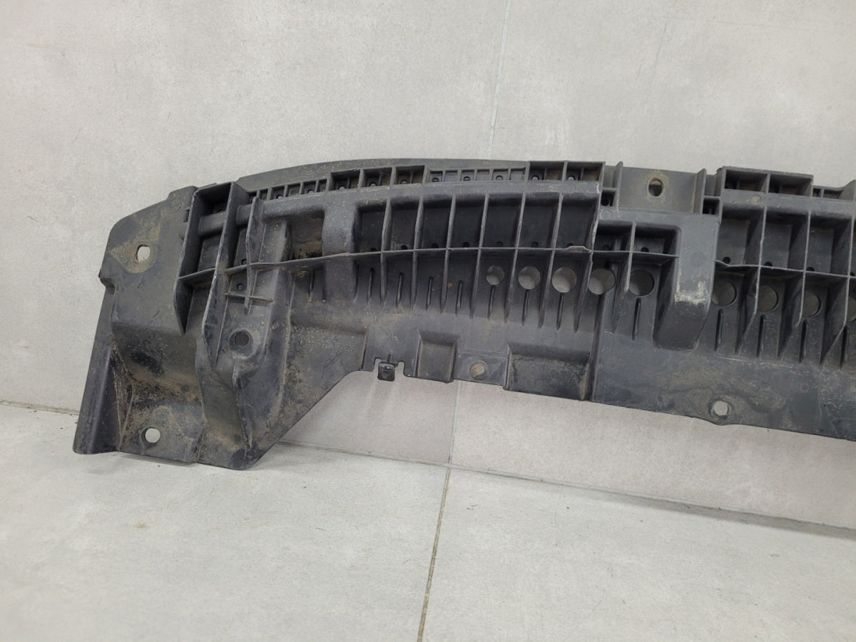 Prednji branik Osłona płyta podłoga pod Toyota Auris I Lift E15 06-12