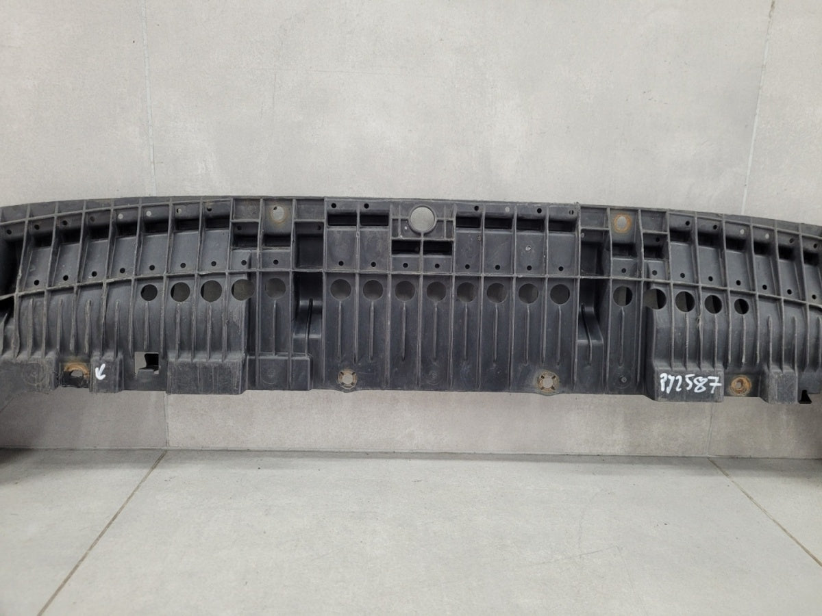 Prednji branik Osłona płyta podłoga pod Toyota Auris I Lift E15 06-12