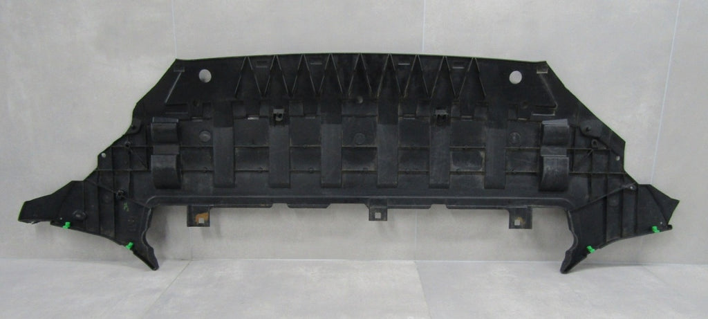 Prednji branik Osłona płyta podłoga zderzaka pod Volvo XC60 2 II 17-21
