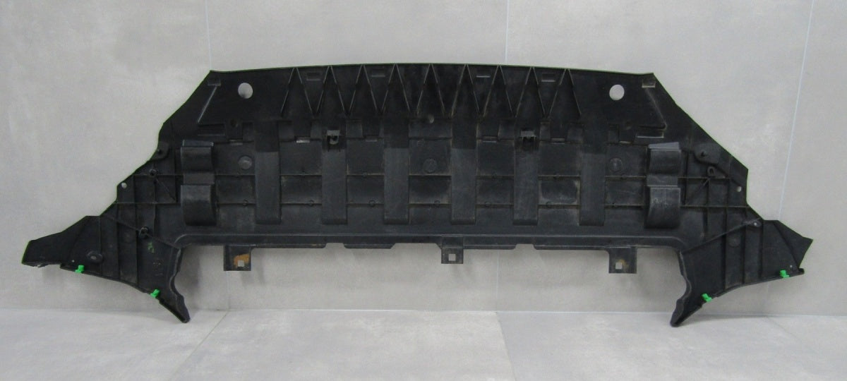 Prednji branik Osłona płyta podłoga zderzaka pod Volvo XC60 2 II 17-21