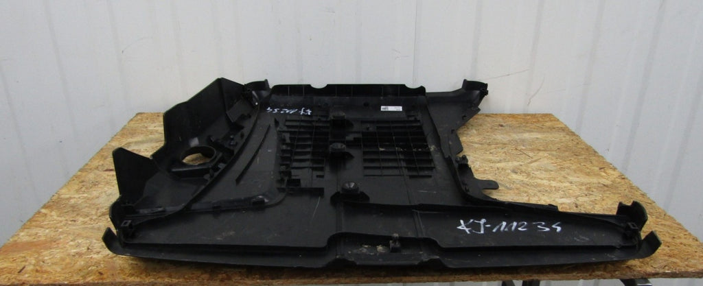 Zaštita górna pokrywa silnika AUDI Q7 4M OE 4M0133849 / 70593911