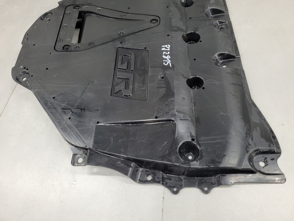 Zaštita motora pod silnik dolna Toyota Yaris GR 4 IV 20-24