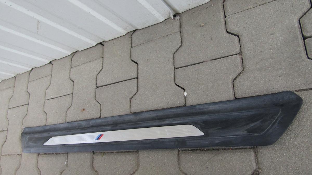 Lajsna praga obloga wewnętrzna BMW M4 F83