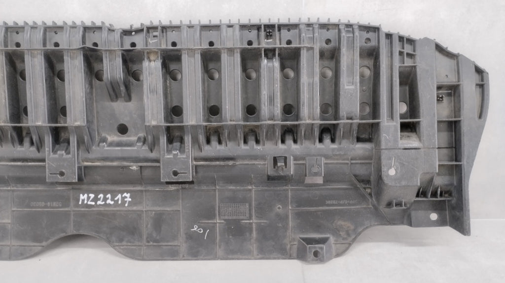 Prednji branik OSŁONA PŁYTA POD TOYOTA AVENSIS T27 LIFT 15-