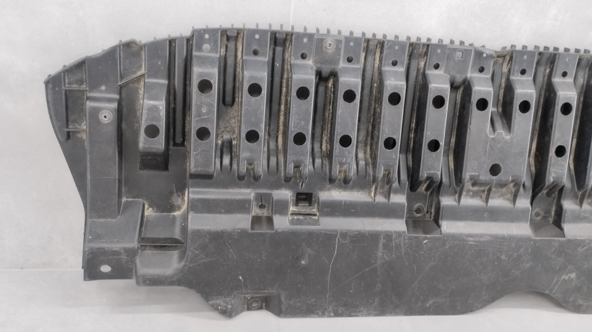 Prednji branik OSŁONA PŁYTA POD TOYOTA AVENSIS T27 LIFT 15-