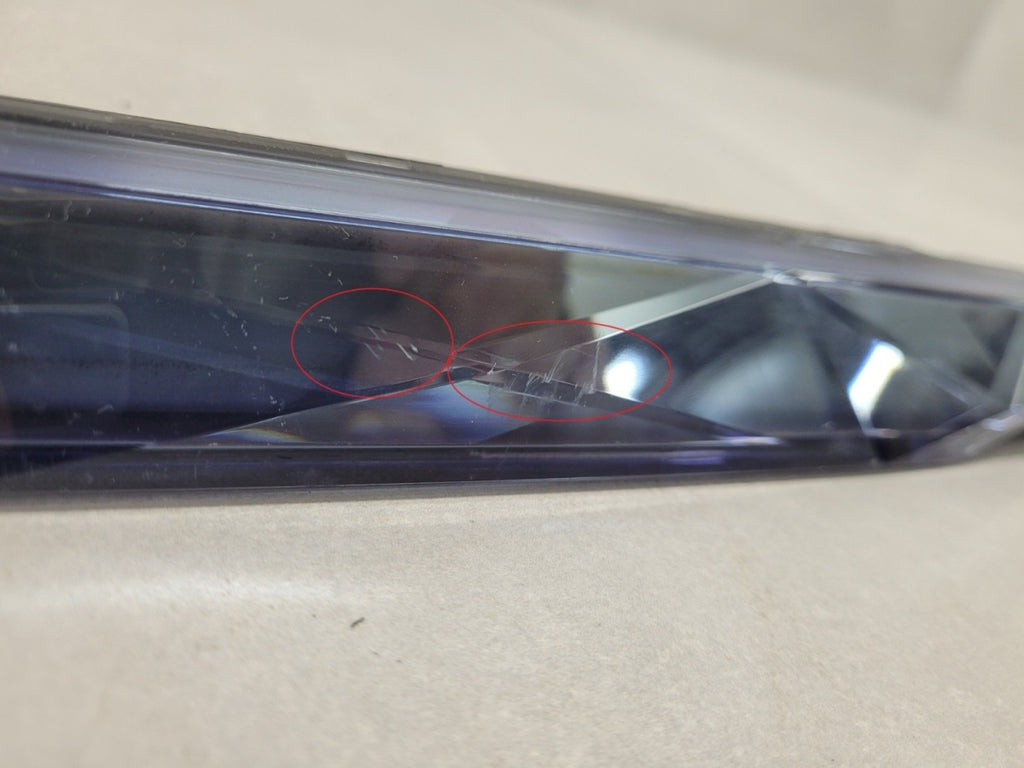 Panel klimatyzacji dekor ozdobny lajsna konsoli BMW 7 G70 22-