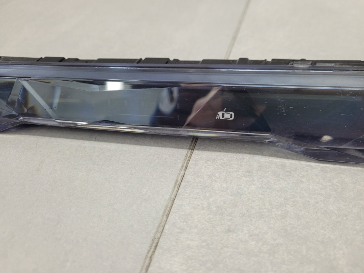 Panel klimatyzacji dekor ozdobny lajsna konsoli BMW 7 G70 22-