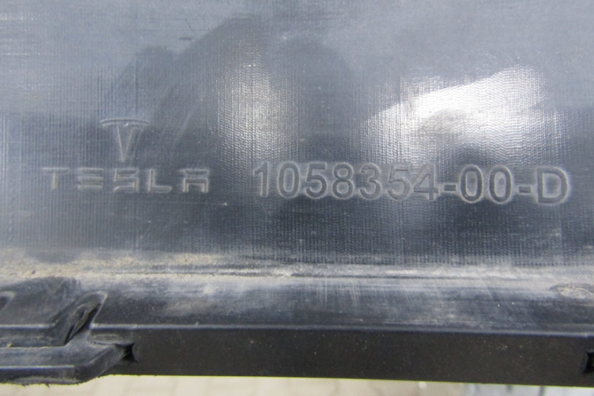 Zadnji dodatak branika DYFUZOR TESLA X 1058356-00-C
